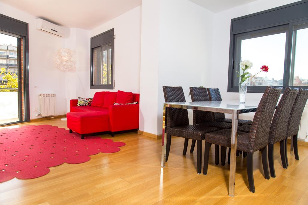 New & Sunny Apartment Barcellona Esterno foto